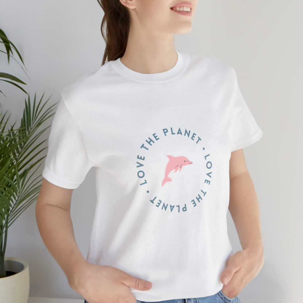 Love The Planet Organic Women&#39;s Lover T-shirt